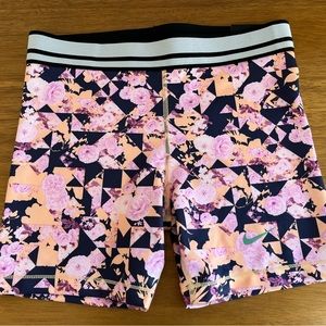 Nike Girls Training short